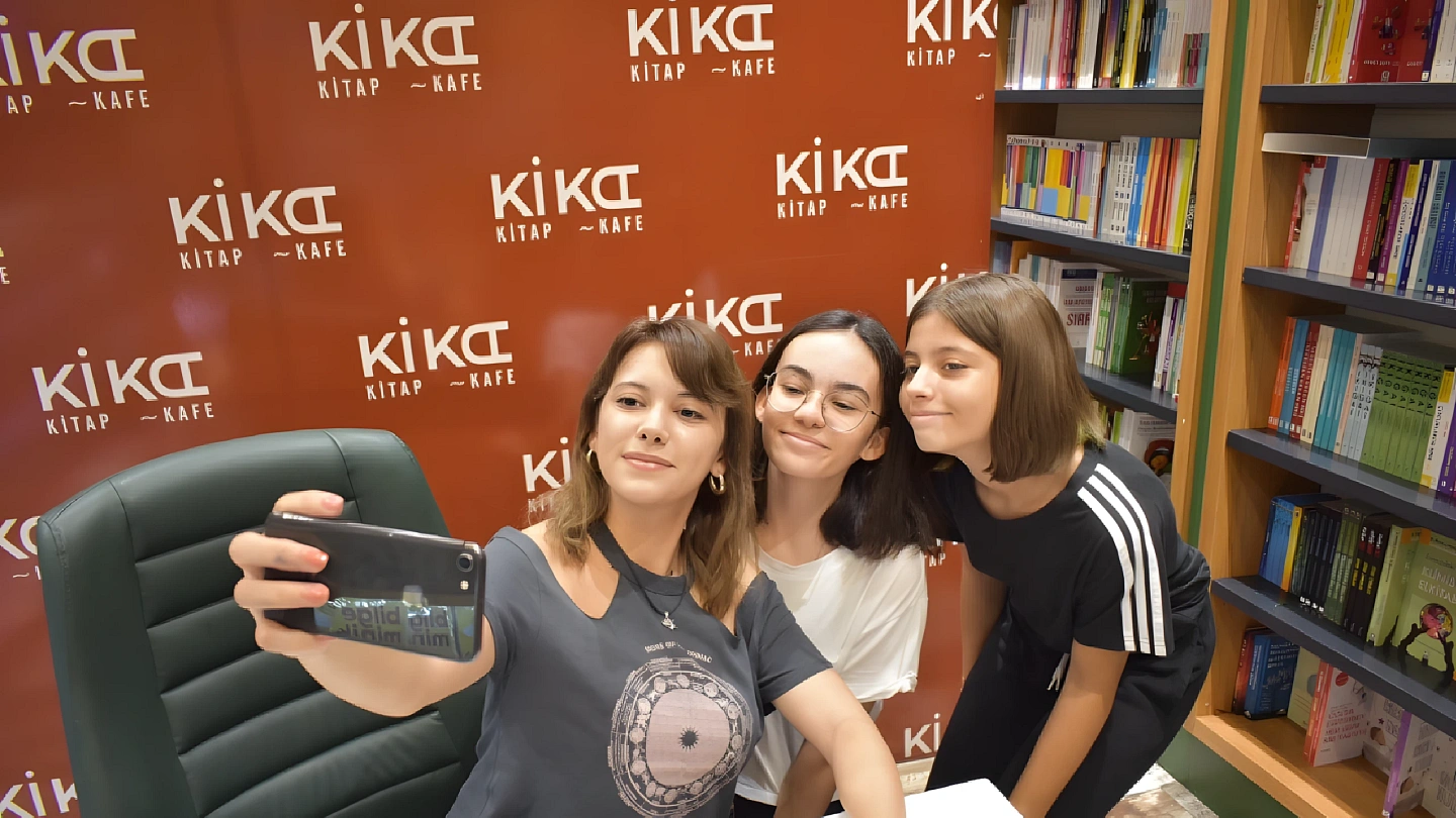 Beyza Alkoç Kitapları- No 26 Serisi