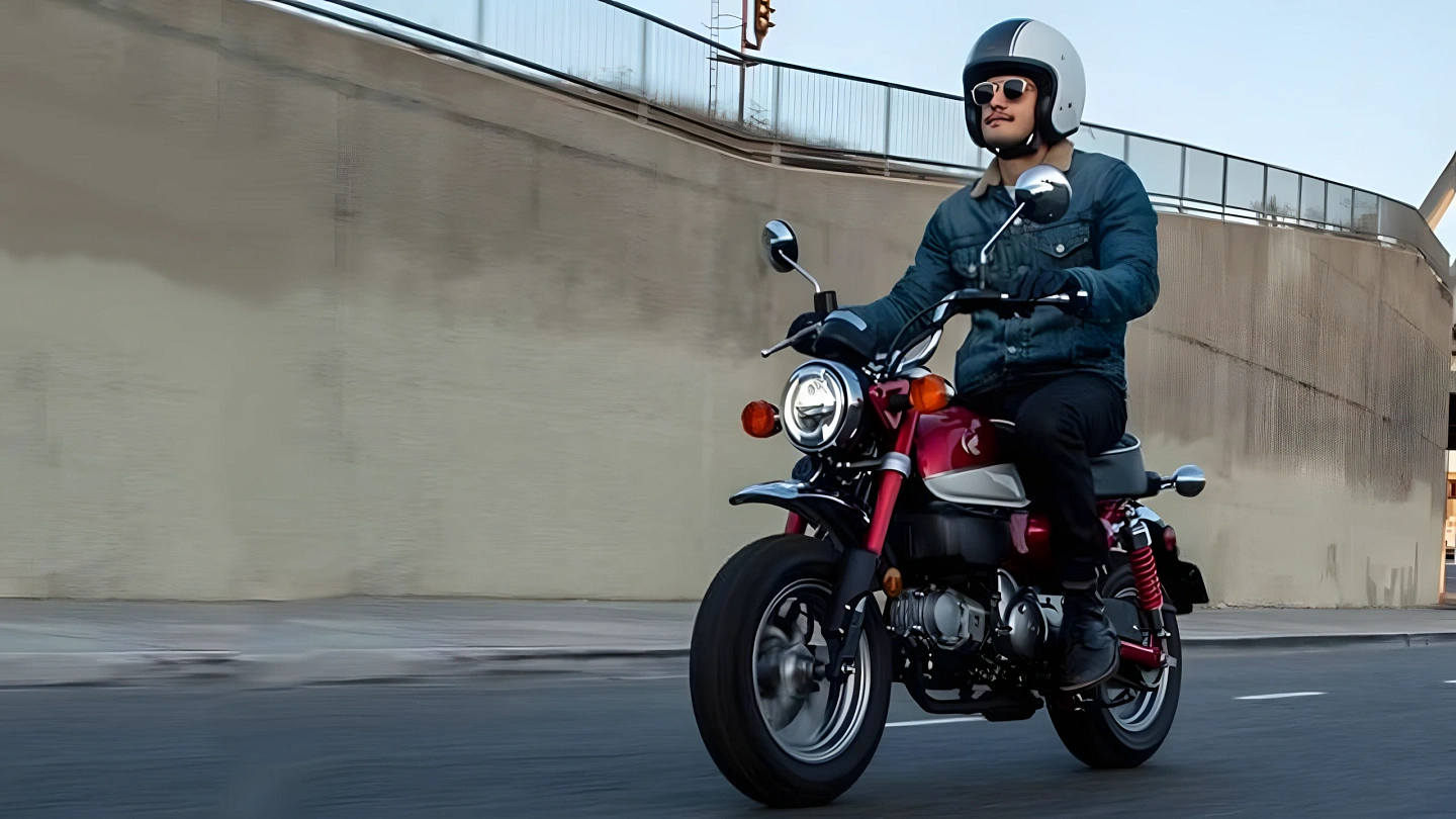 Honda Monkey Yenilendi! Efsane Mini Motosiklet Sokaklarda Yerini Alıyor