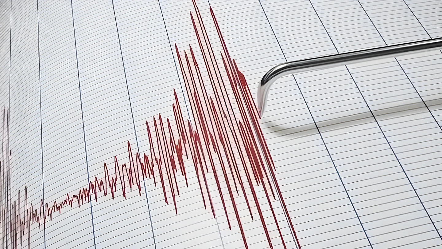 Sivrice, Elazığ’da 4.9 Şiddetinde Deprem Meydana Geldi