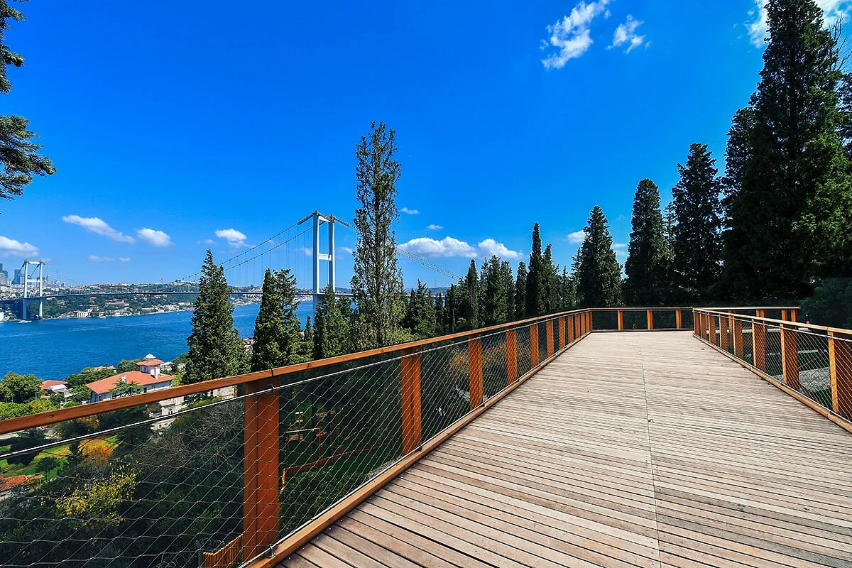 nakkaşe millet bahçesi
